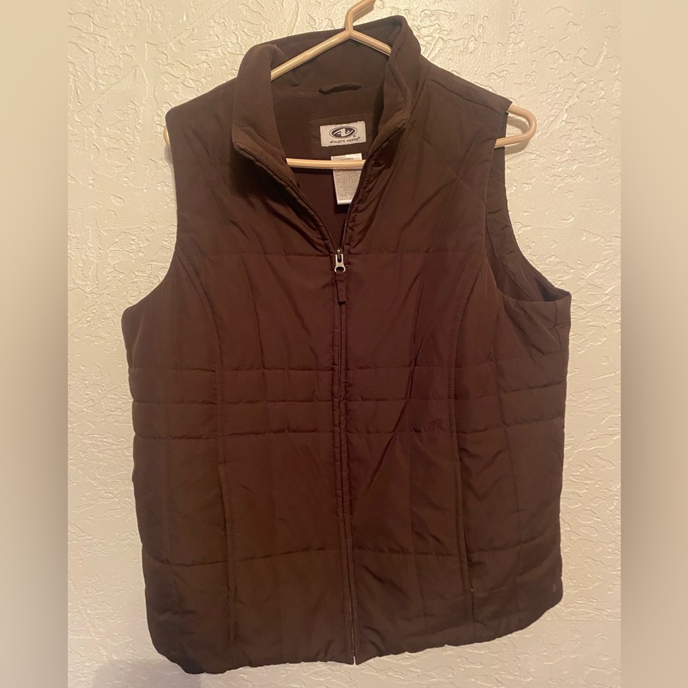 Athletic works vest